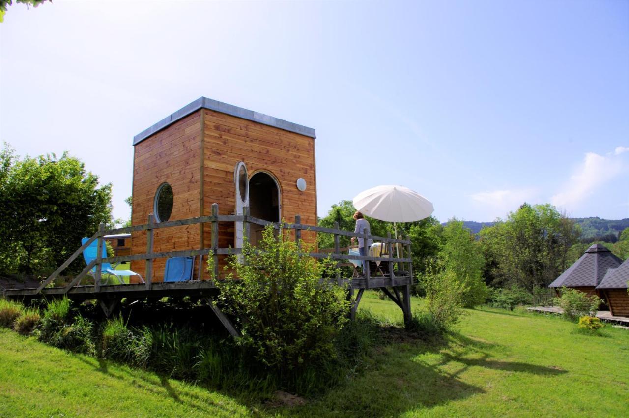 Les Roulottes Et Cabanes Du Livradois Cunlhat Zewnętrze zdjęcie